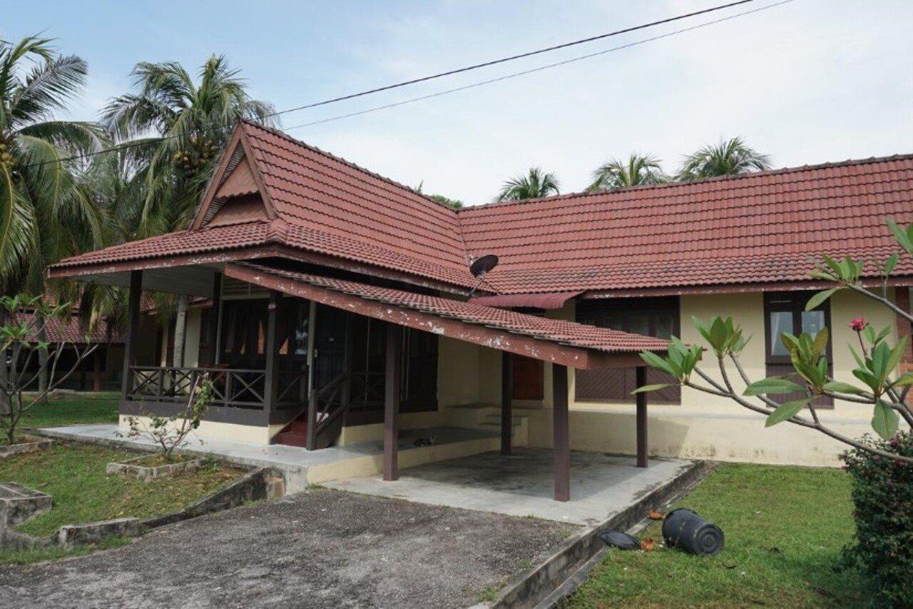 Tanjung Bidara Beach Resort Malacca Exterior photo